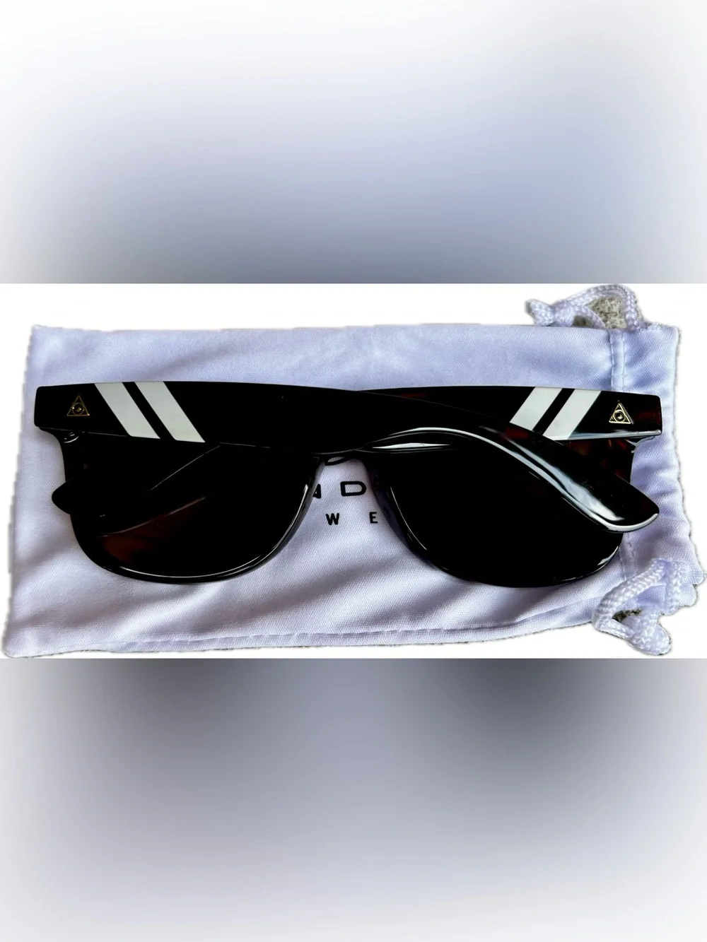 Blenders Beachcat Sunglasses